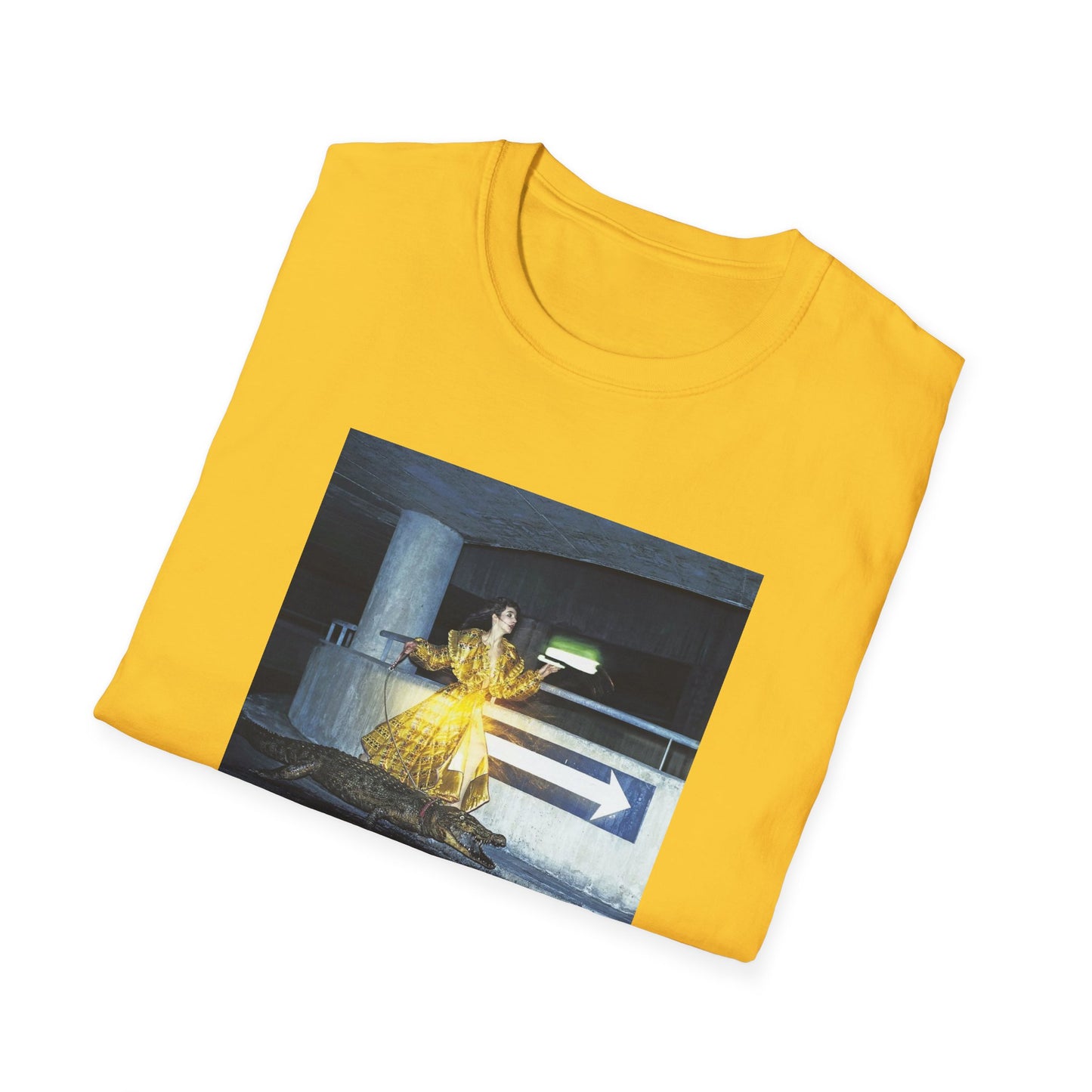 kate bush walking a crocodile in fong leng through the barbican car park tshirt