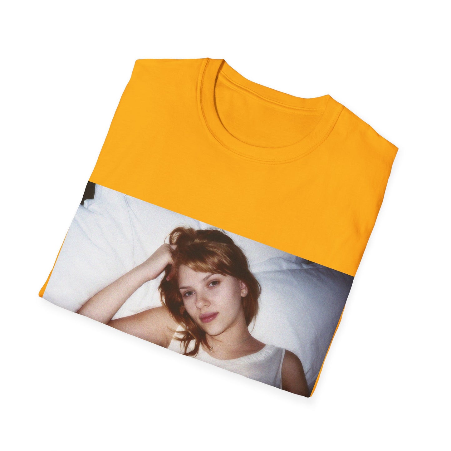 lost in translation 2003 movie shot of scarlett johansson tshirt