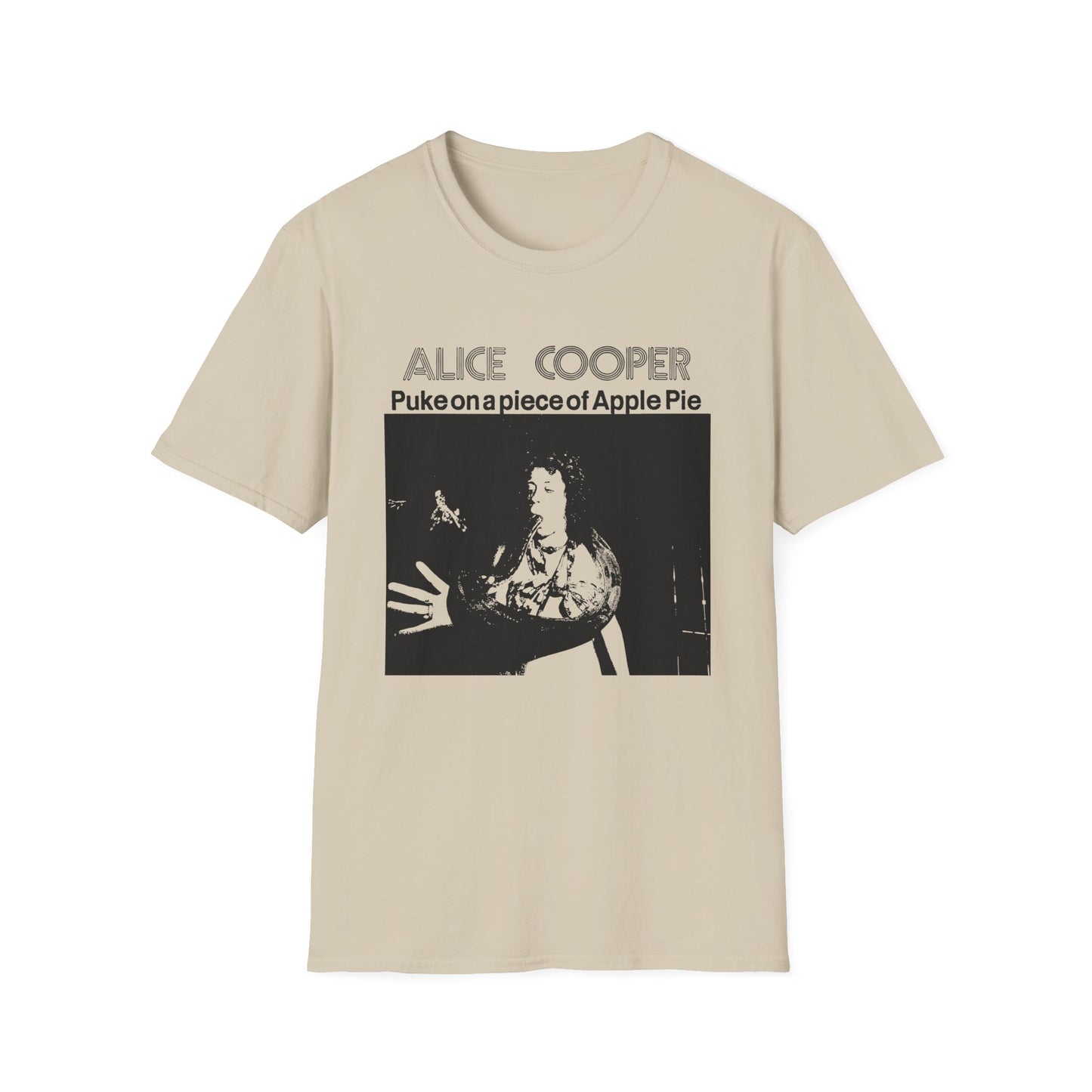 alice cooper puke on a piece of apple pie bootleg from detroit show 1971 tshirt
