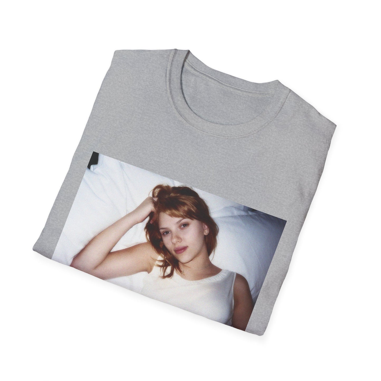 lost in translation 2003 movie shot of scarlett johansson tshirt