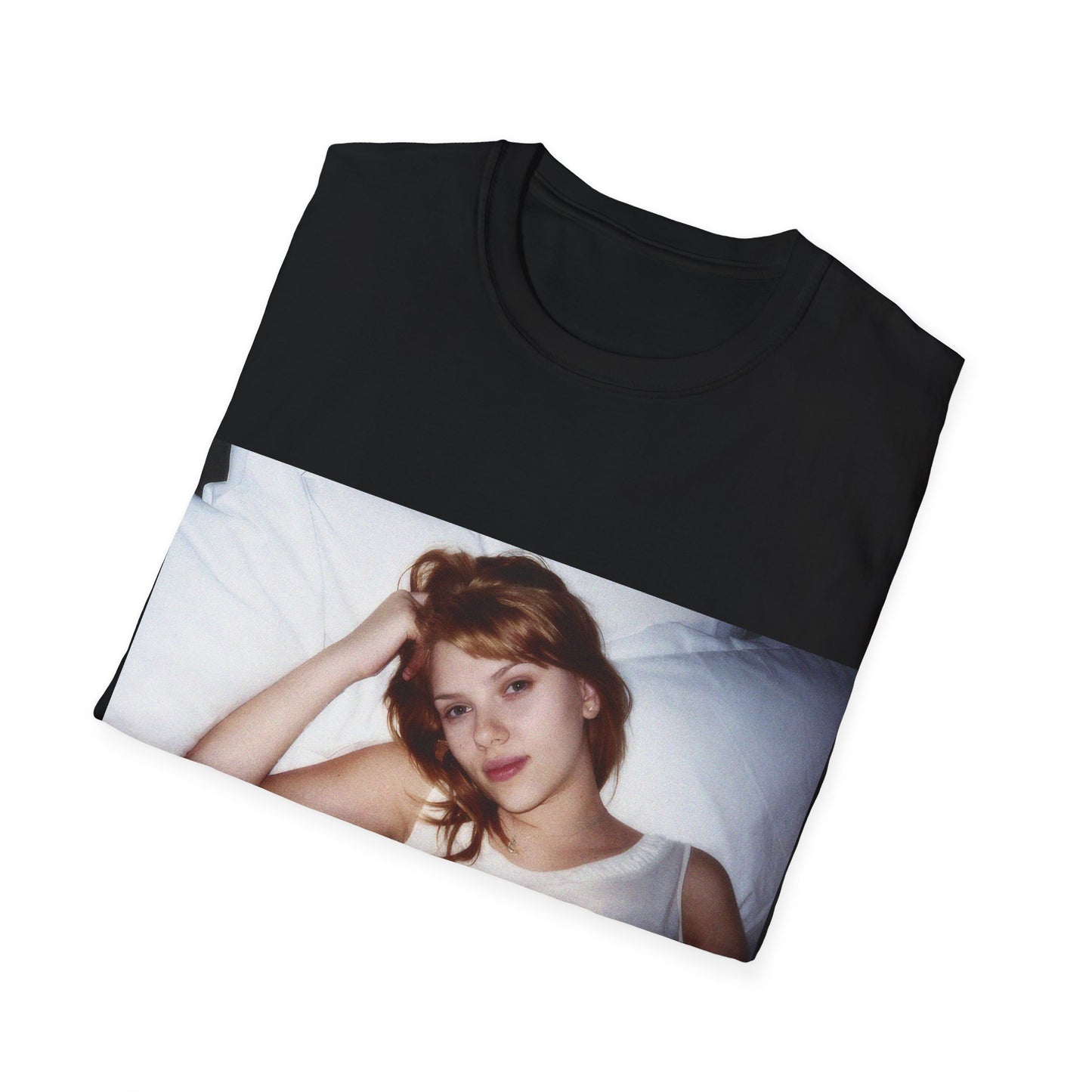 lost in translation 2003 movie shot of scarlett johansson tshirt