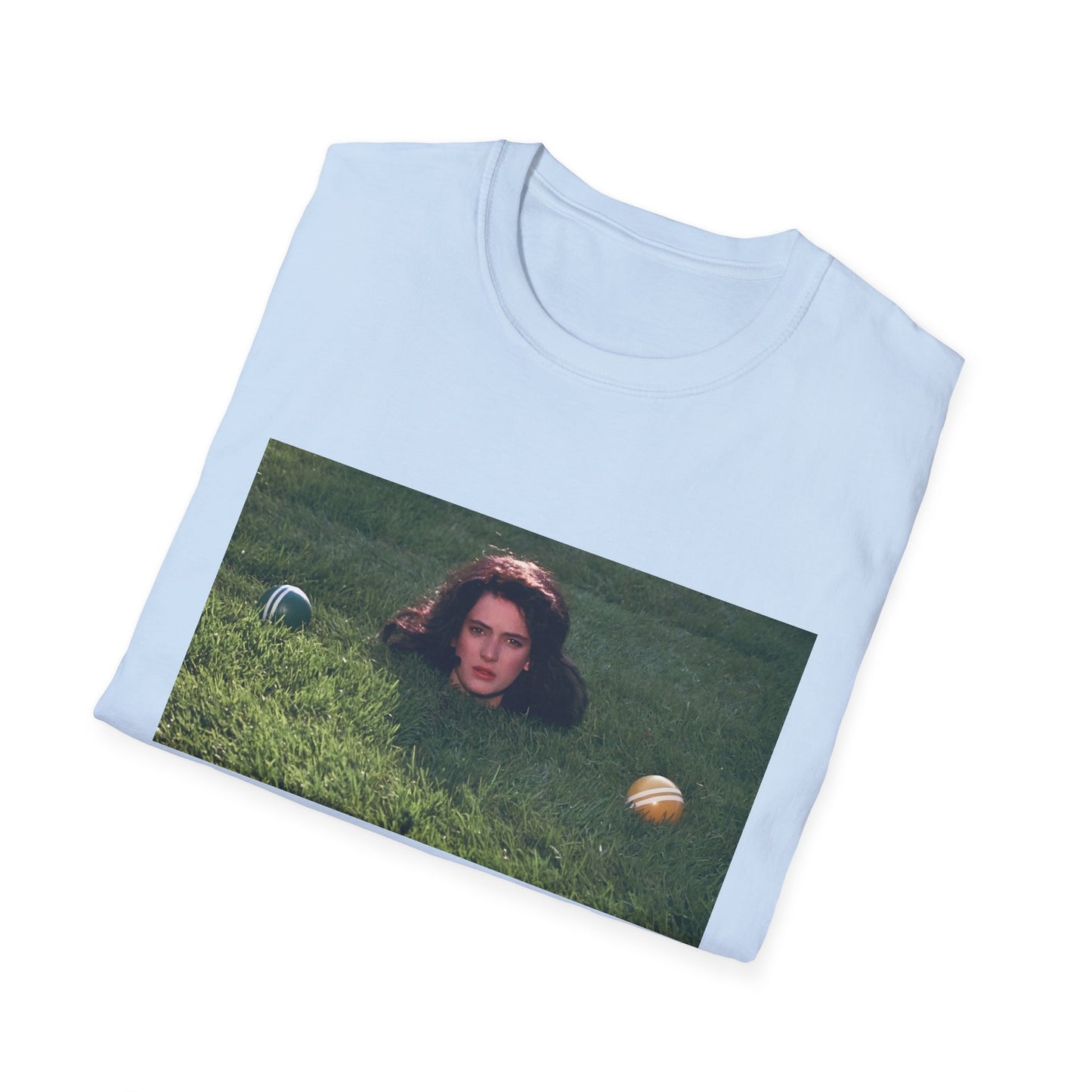 1989 movie "heathers" veronica's head in the grass tshirt