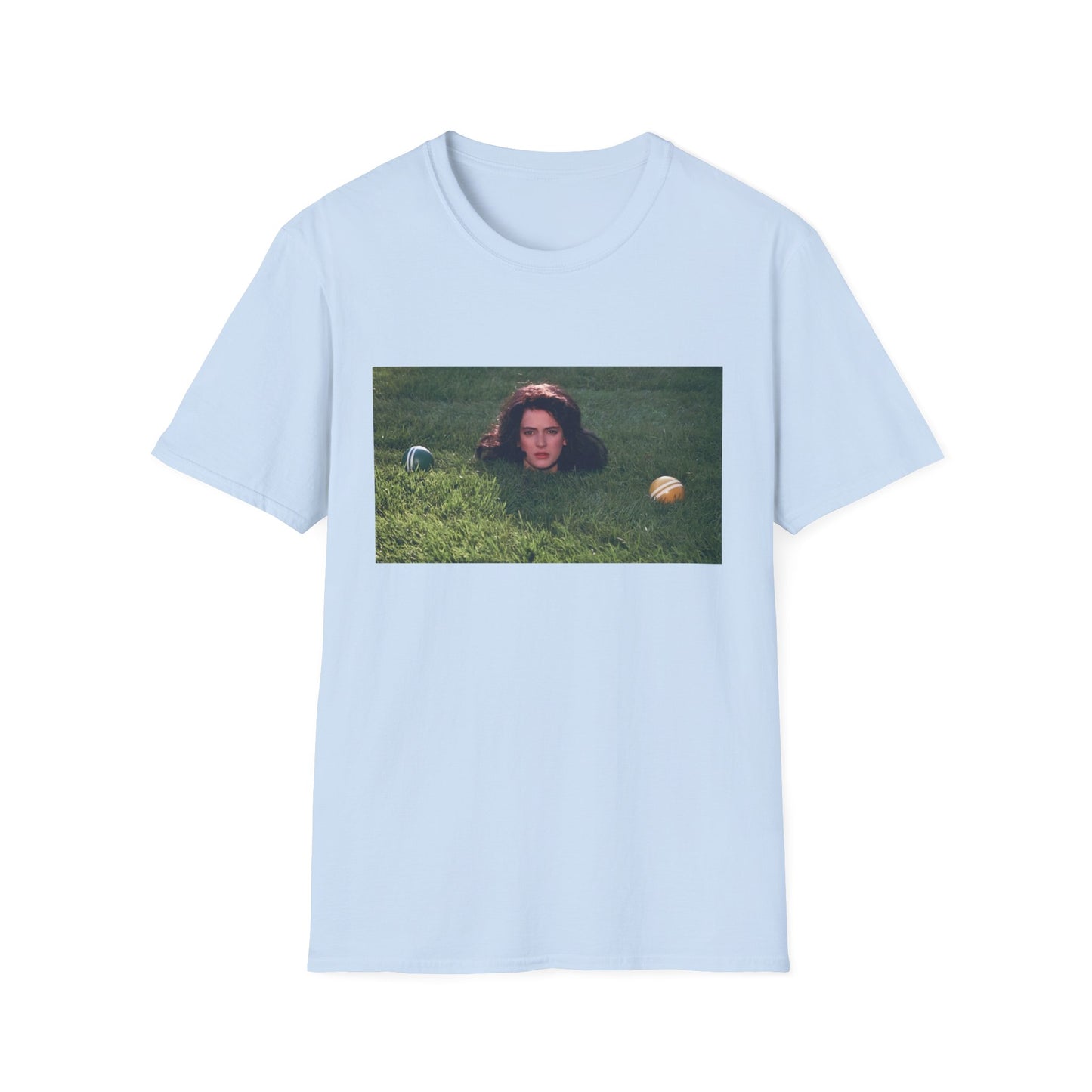 1989 movie "heathers" veronica's head in the grass tshirt