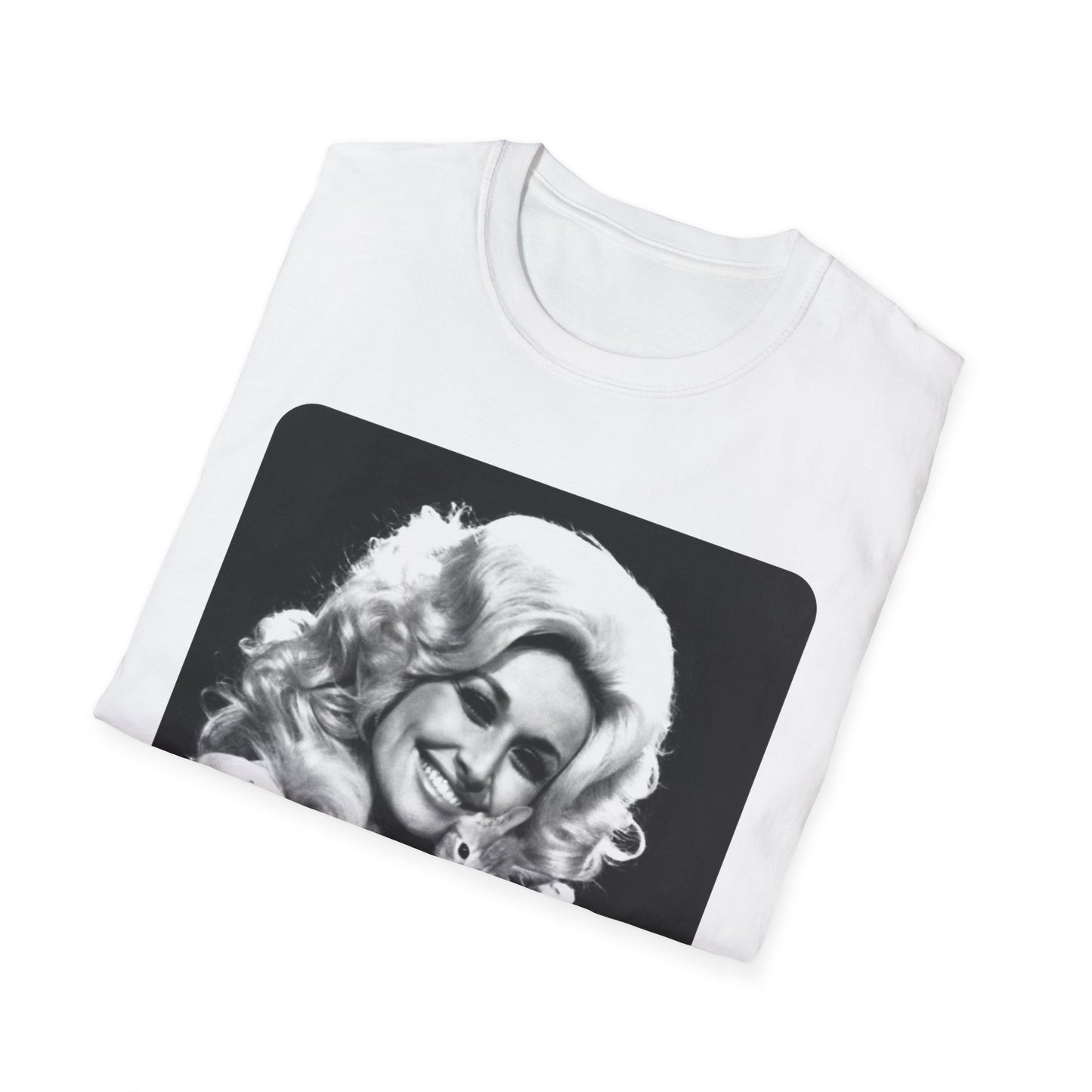 dolly parton and a kitten tshirt