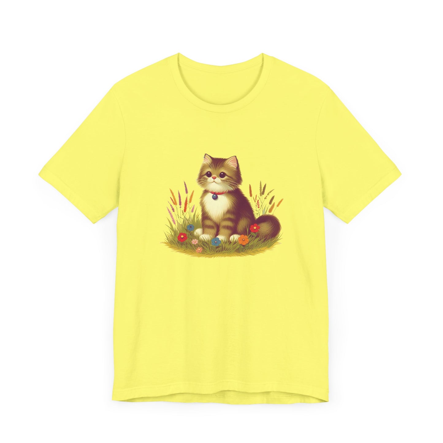 cute cat sitting in the grass tshirt