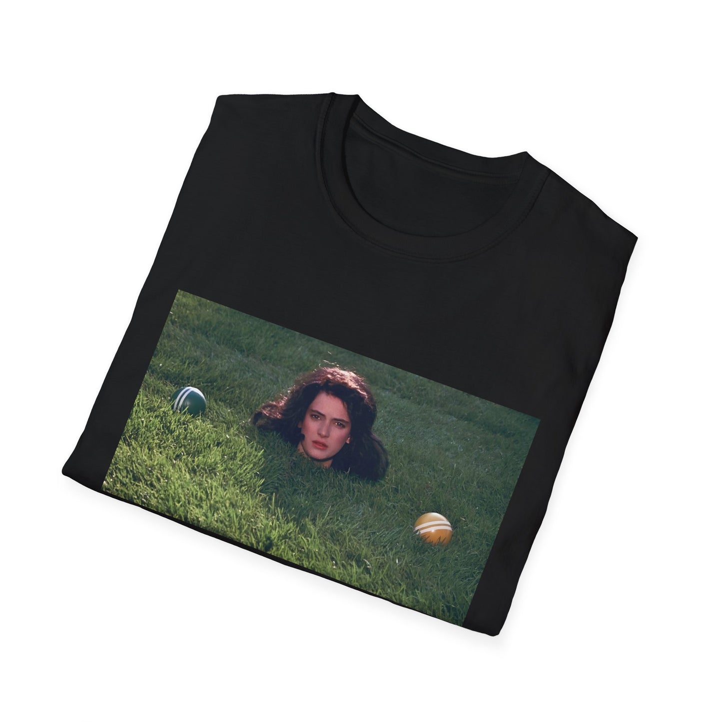 1989 movie "heathers" veronica's head in the grass tshirt