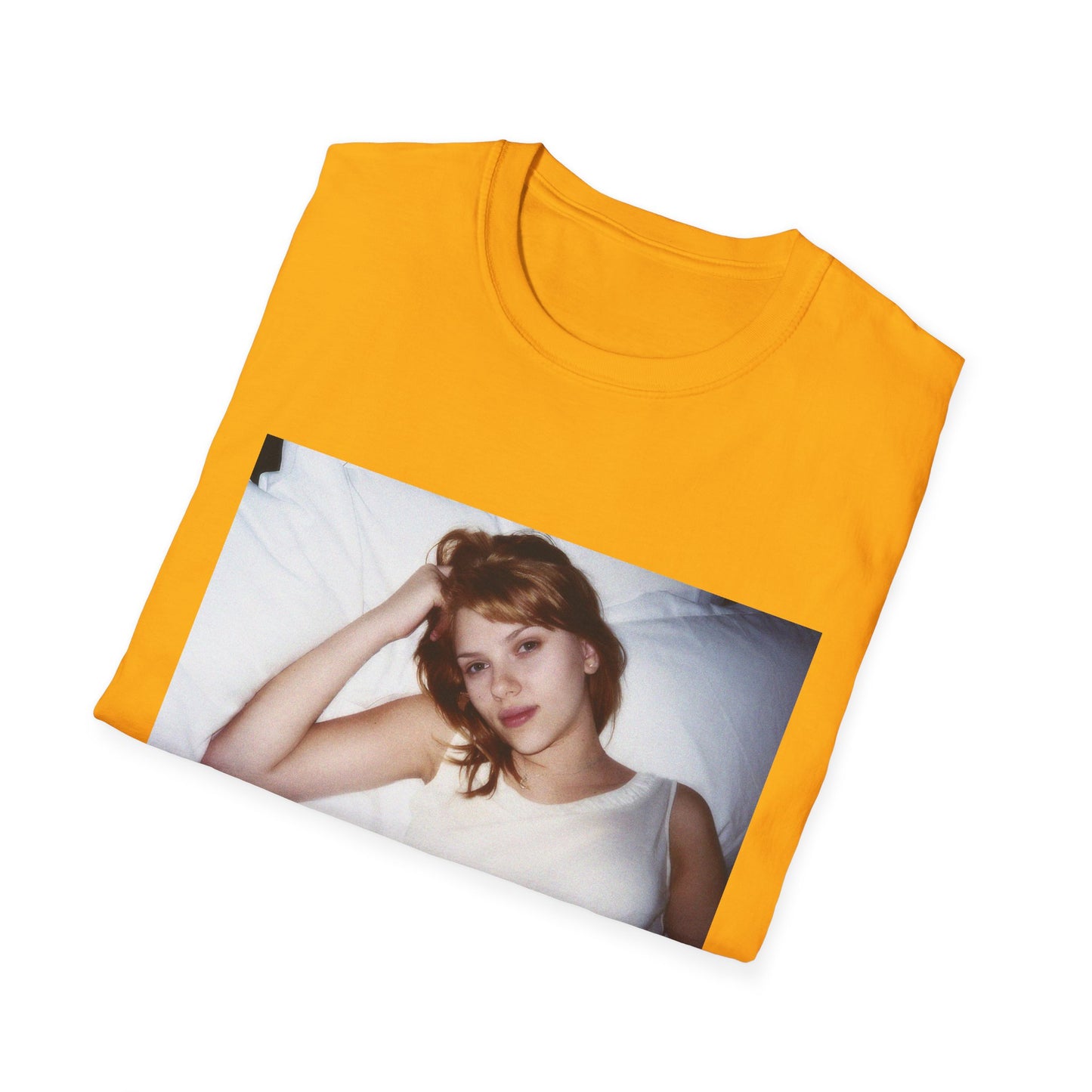 lost in translation 2003 movie shot of scarlett johansson tshirt