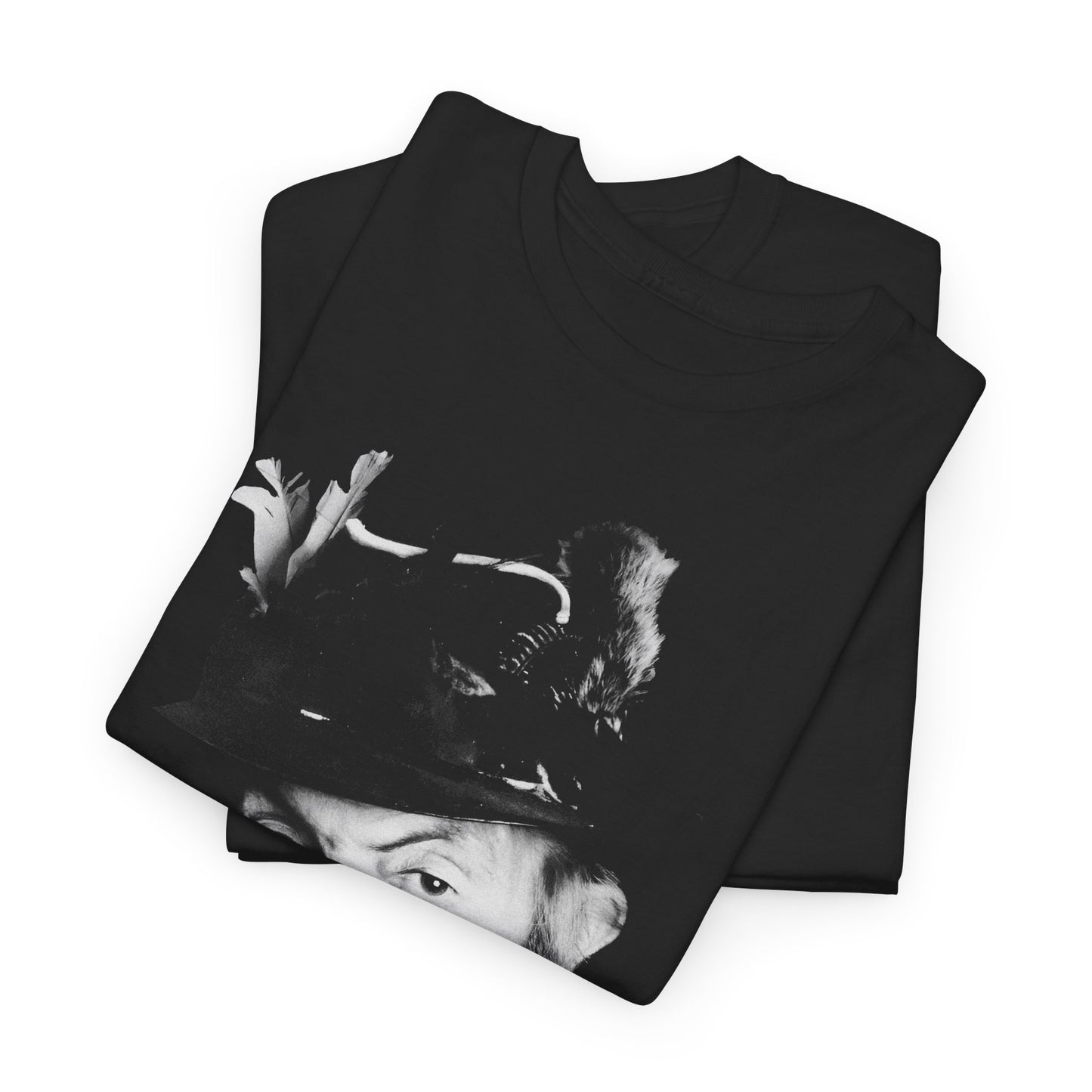 popcorn sutton with his hat tshirt