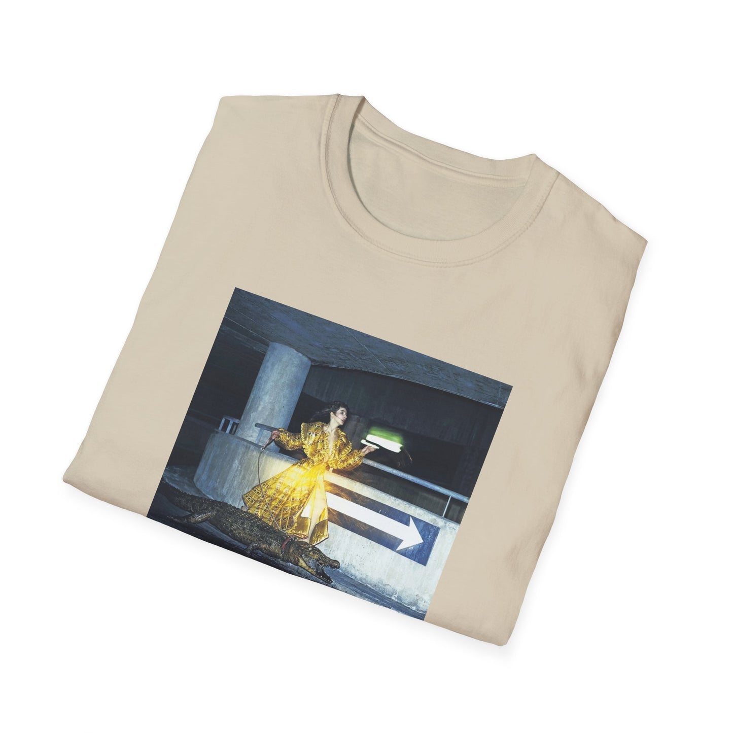 kate bush walking a crocodile in fong leng through the barbican car park tshirt