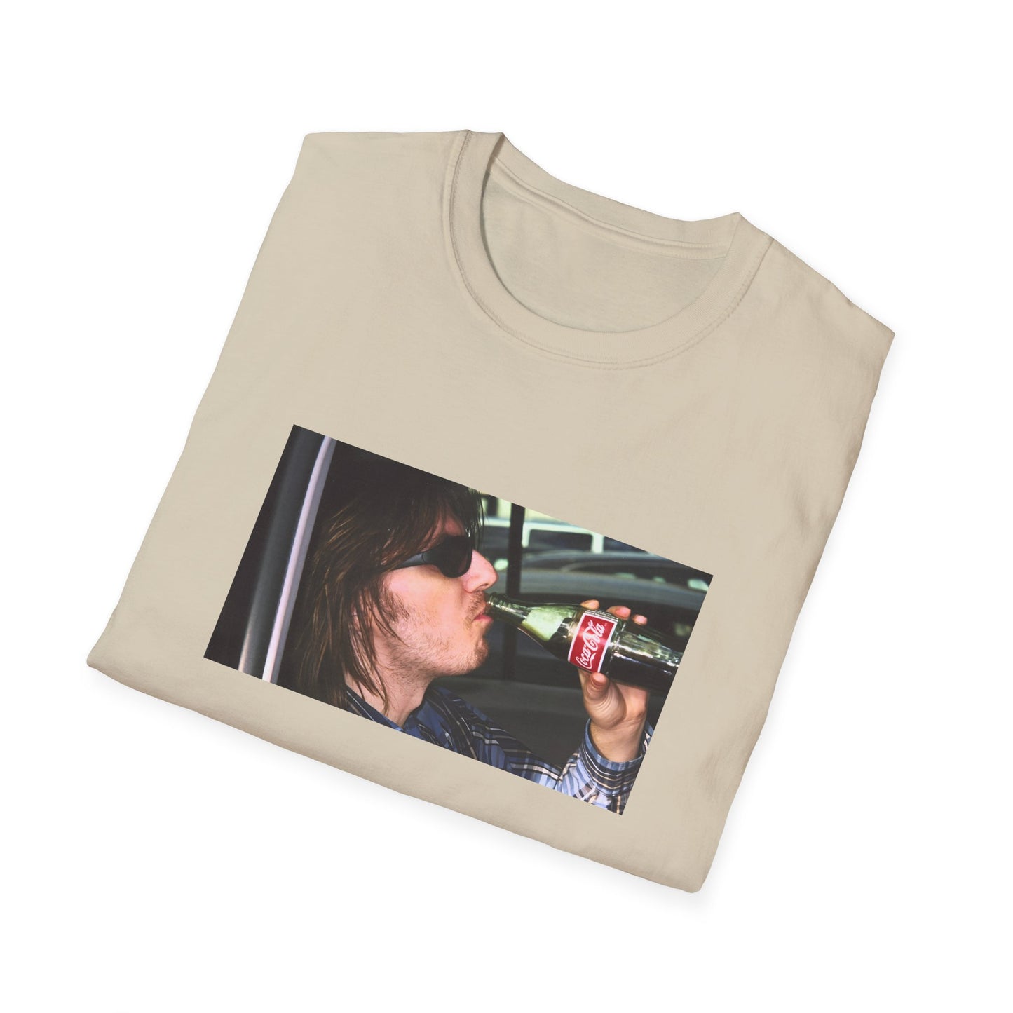 mitch hedberg drinking a soda photo tshirt