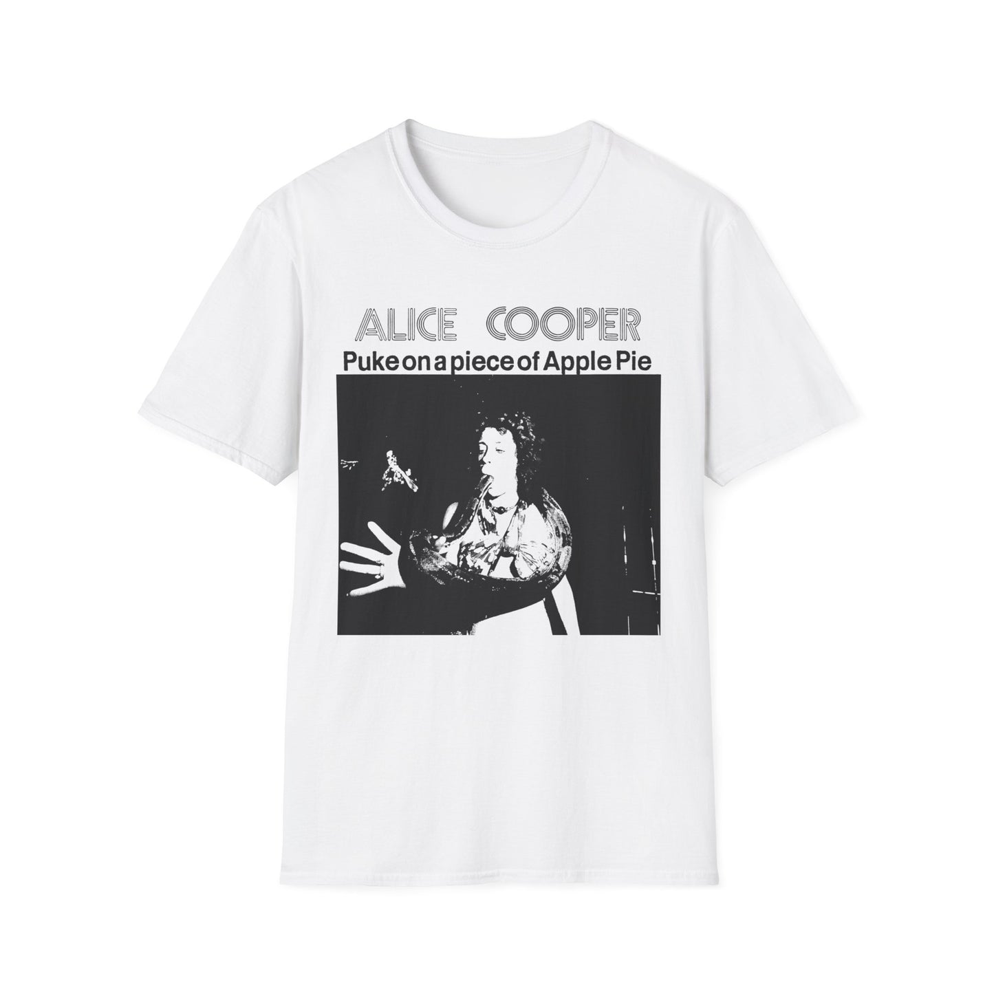 alice cooper puke on a piece of apple pie bootleg from detroit show 1971 tshirt