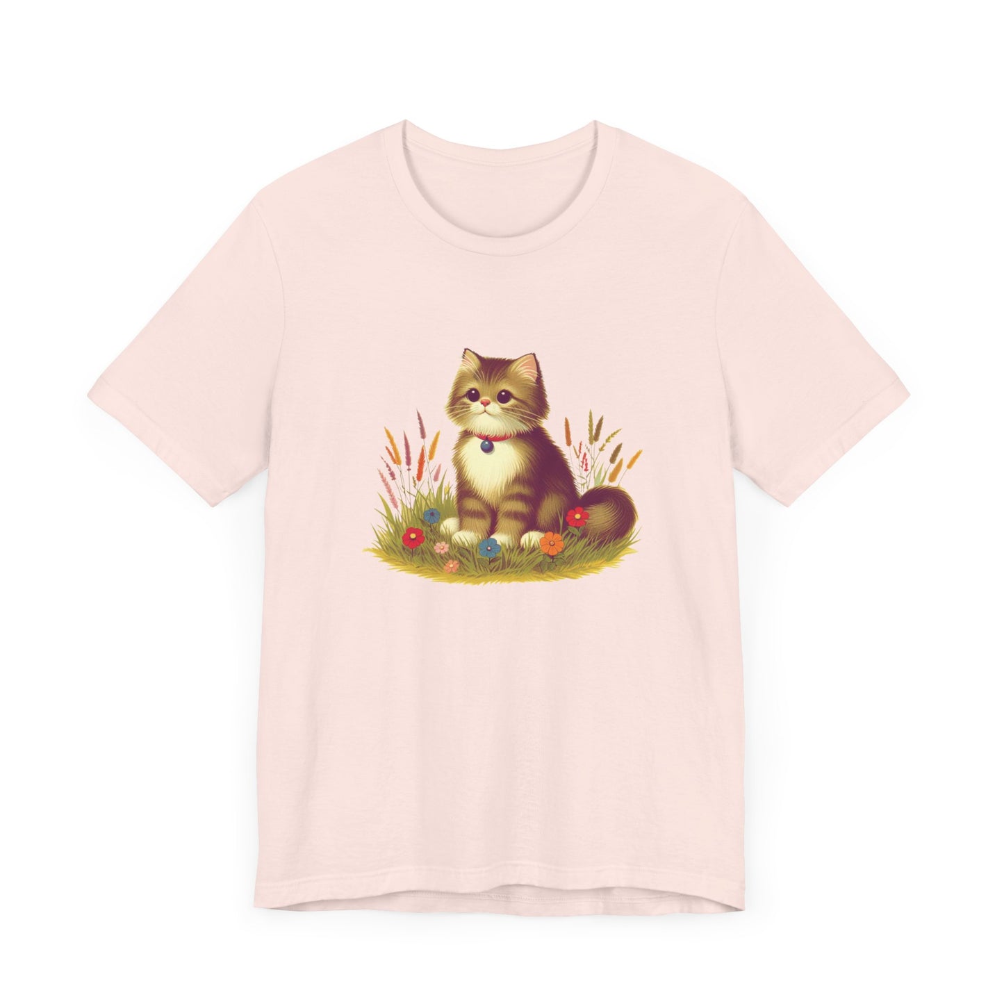 cute cat sitting in the grass tshirt