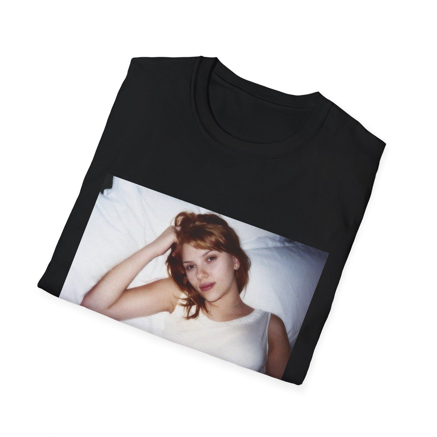 lost in translation 2003 movie shot of scarlett johansson tshirt